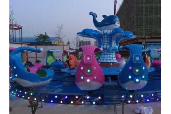 激戰(zhàn)鯊魚(yú)島